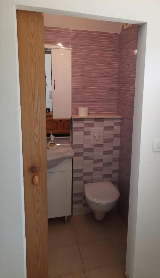 Amanda C Apartment Starigrad Paklenica Exterior photo